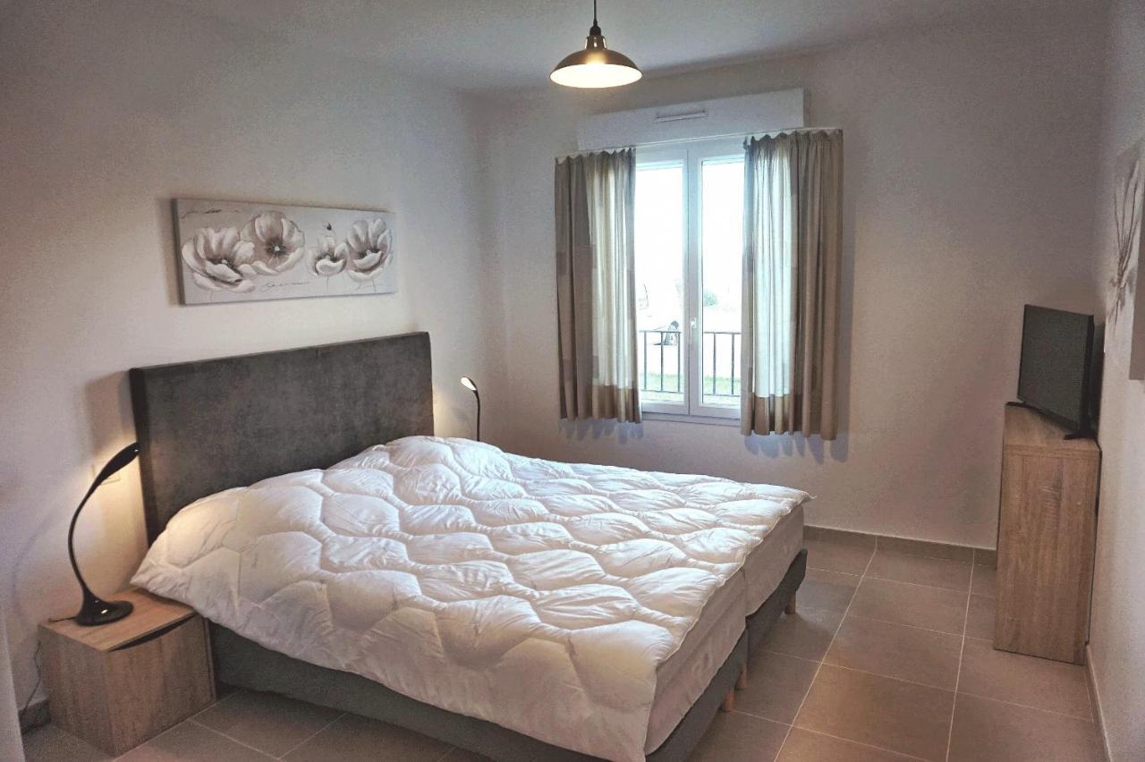 Apartment Domaine A Mortella T2 *