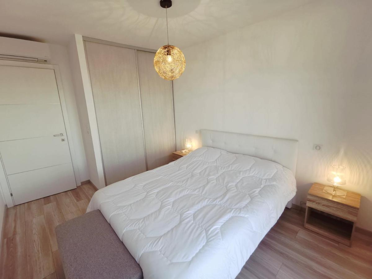 Domaine A Mortella T2 Apartment